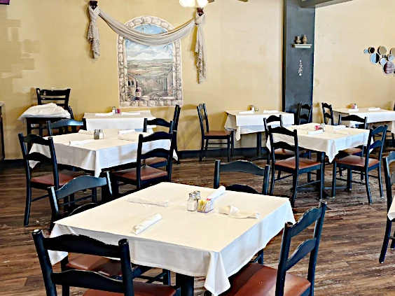 Hummus & More Restaurant in Metairie